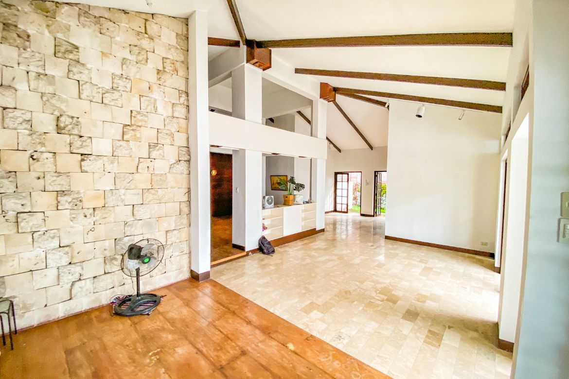 5 Bedroom House for Sale in Talon Kuatro, Las Piñas, Metro Manila – photo 4