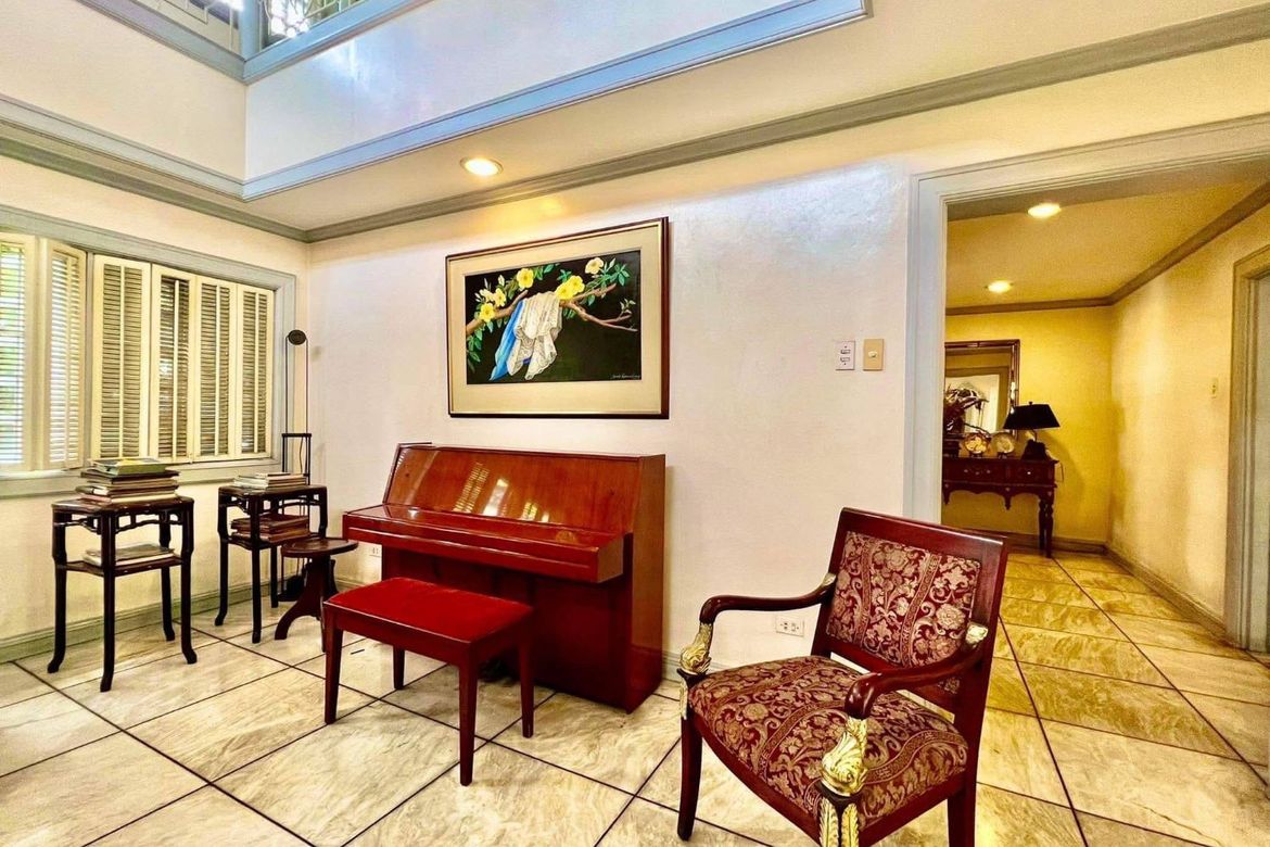 5 Bedroom House for Sale in Tambo, Parañaque, Metro Manila – photo 3