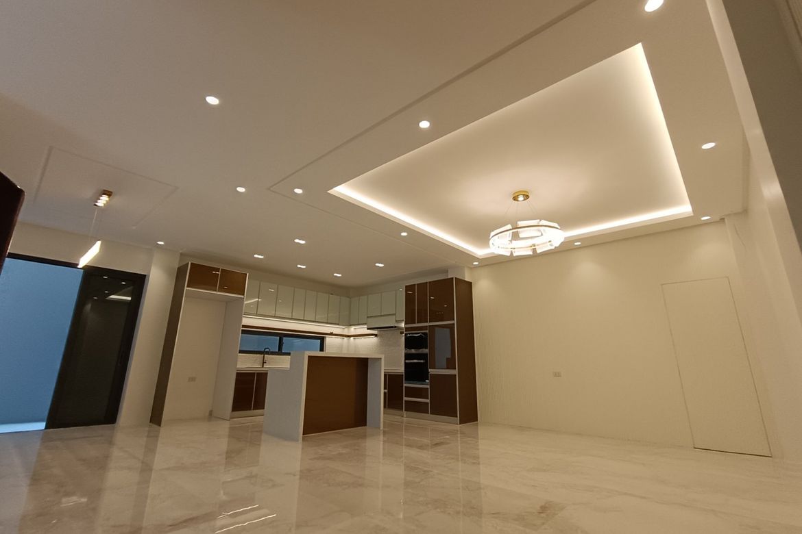 5 Bedroom House for Sale in Tandang Sora, Quezon City, Metro Manila – photo 7