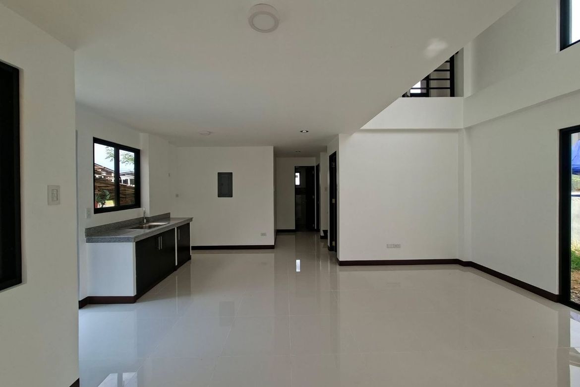 5 Bedroom House for Sale in Tayud, Consolacion, Cebu – photo 3