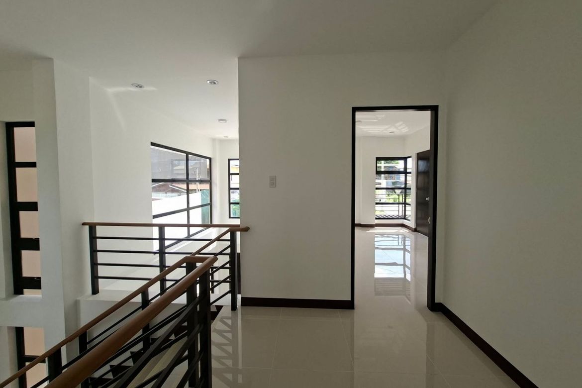 5 Bedroom House for Sale in Tayud, Consolacion, Cebu – photo 4