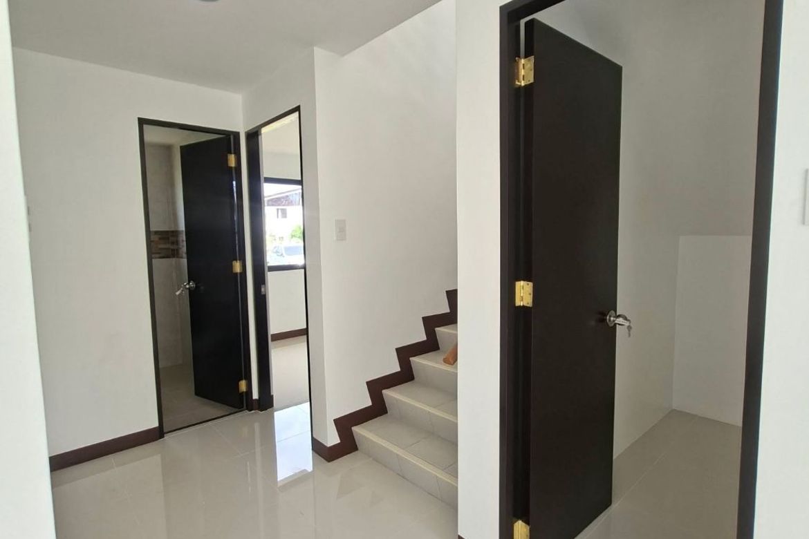 5 Bedroom House for Sale in Tayud, Consolacion, Cebu – photo 6