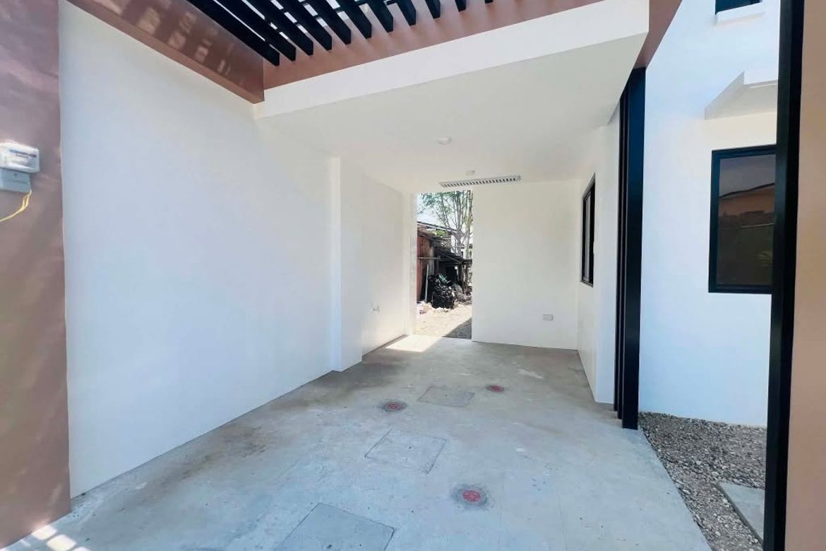 5 Bedroom House for Sale in Tayud, Consolacion, Cebu – photo 8