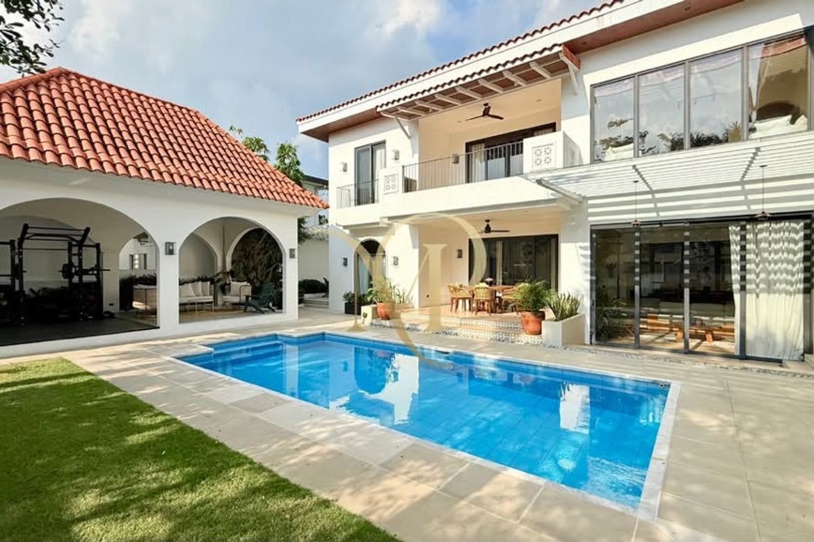 5 Bedroom House for Sale in Telabastagan, San Fernando, Pampanga – photo 2