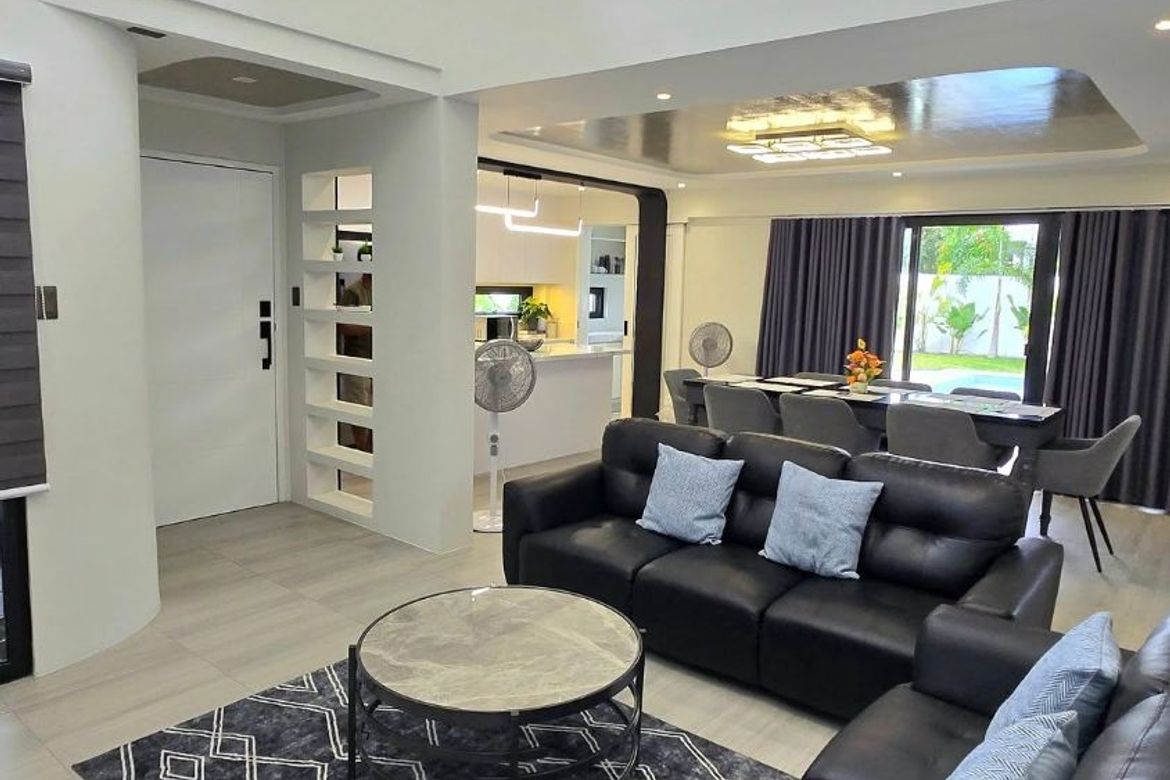 5 Bedroom House for Sale in Telabastagan, San Fernando, Pampanga – photo 3