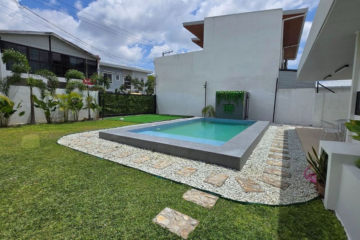 5 Bedroom House for Sale in Telabastagan, San Fernando, Pampanga – photo 6
