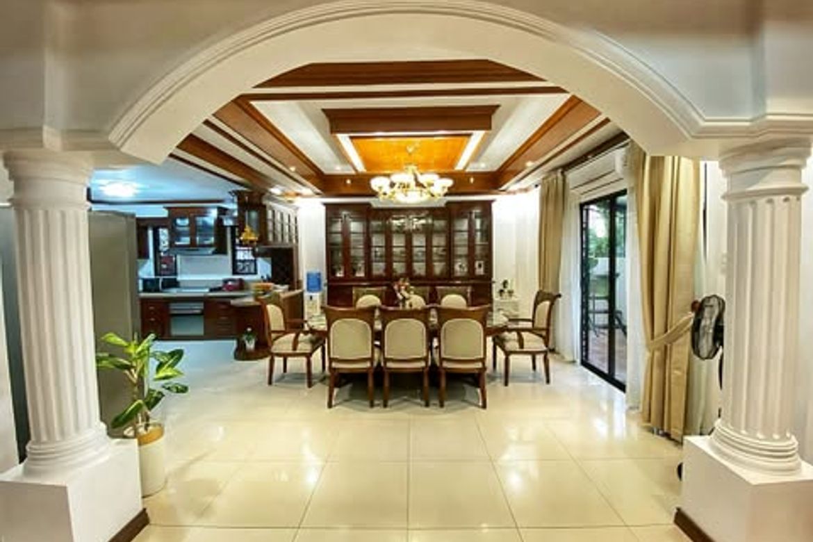 5 Bedroom House for Sale in The Grand Parkplace Village, Anabu I-B, Imus, Cavite – photo 2