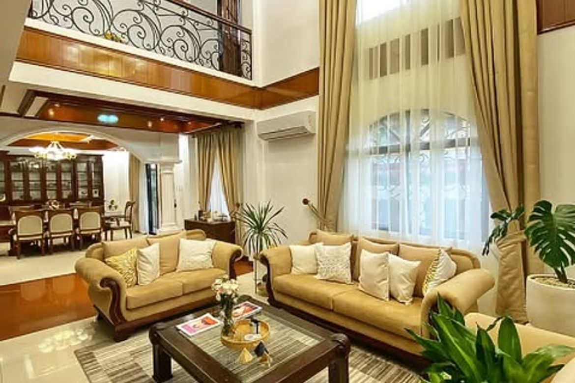 5 Bedroom House for Sale in The Grand Parkplace Village, Anabu I-B, Imus, Cavite – photo 4