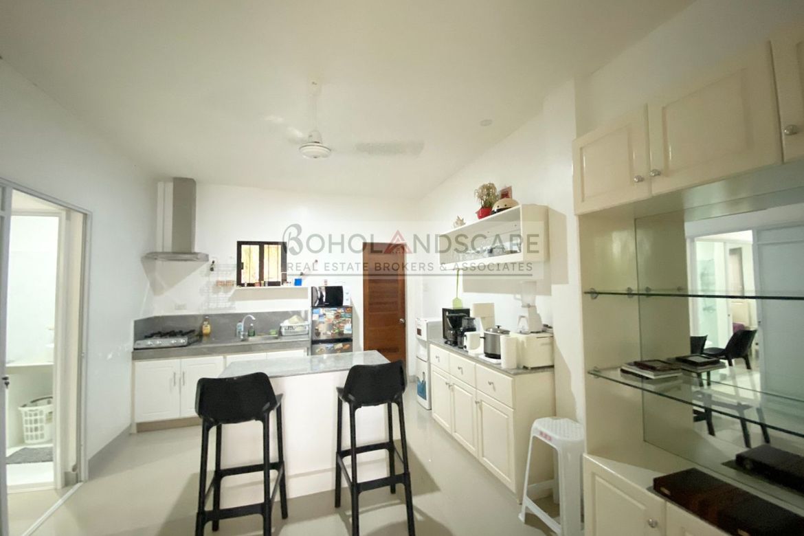 5 Bedroom House for Sale in Tinago, Dauis, Bohol – photo 2