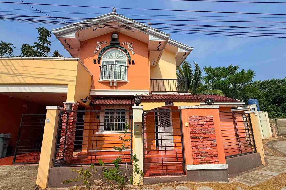 5 Bedroom House for Sale in Tinago, Dauis, Bohol – photo 2