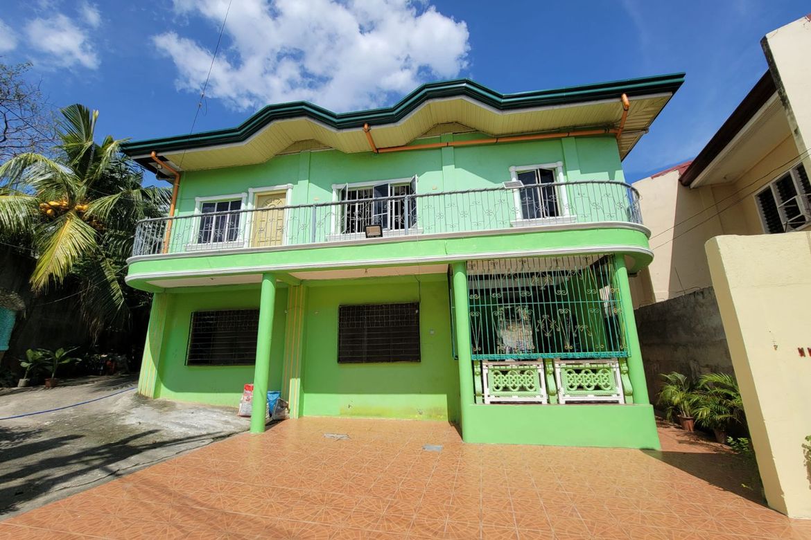 5 Bedroom House for Sale in Tisa, Cebu City, Cebu