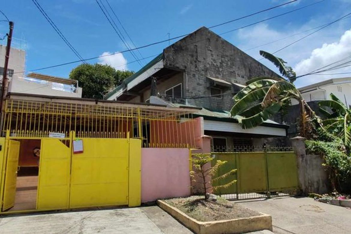 5 Bedroom House for Sale in Tisa, Cebu City, Cebu