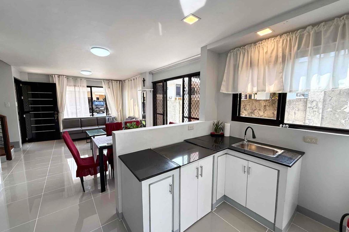 5 Bedroom House for Sale in Totolan, Dauis, Bohol – photo 5