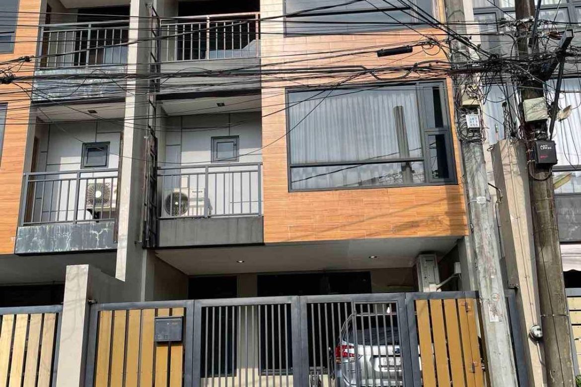 5 Bedroom House for Sale in Town and Country Executive Village - Antipolo, Mayamot, Antipolo, Rizal