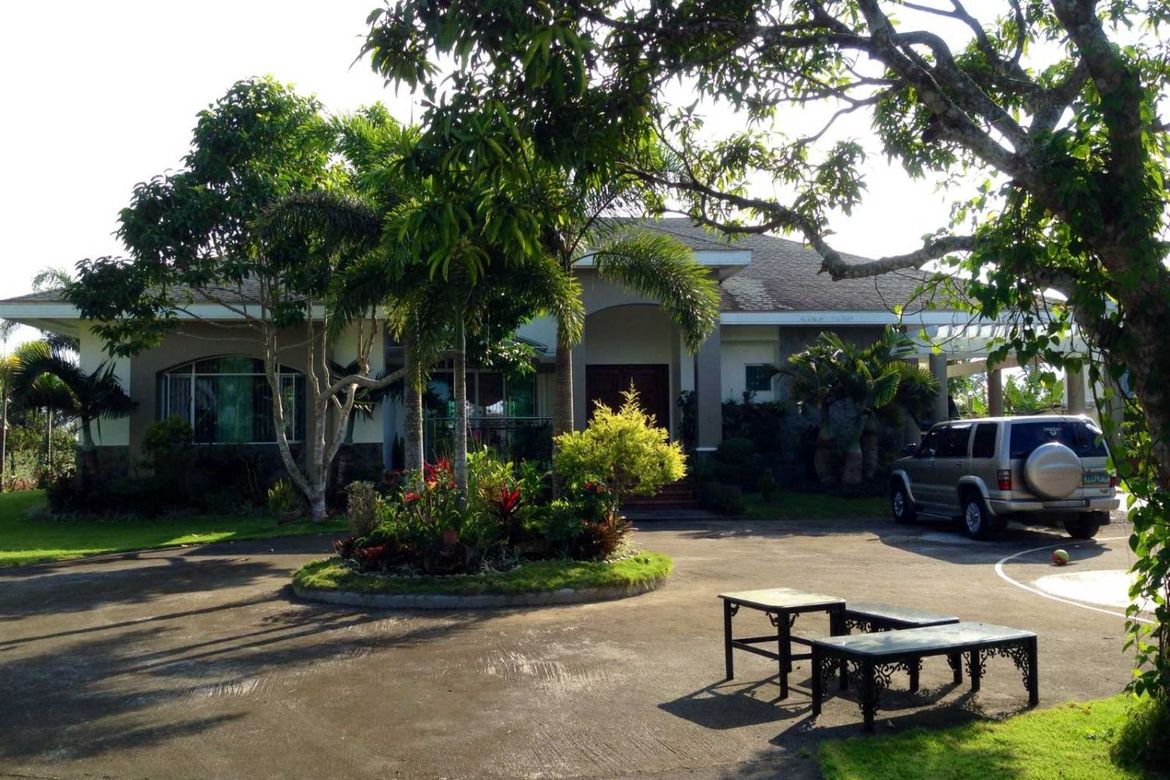 5 Bedroom House for Sale in Tubuan II, Silang, Cavite