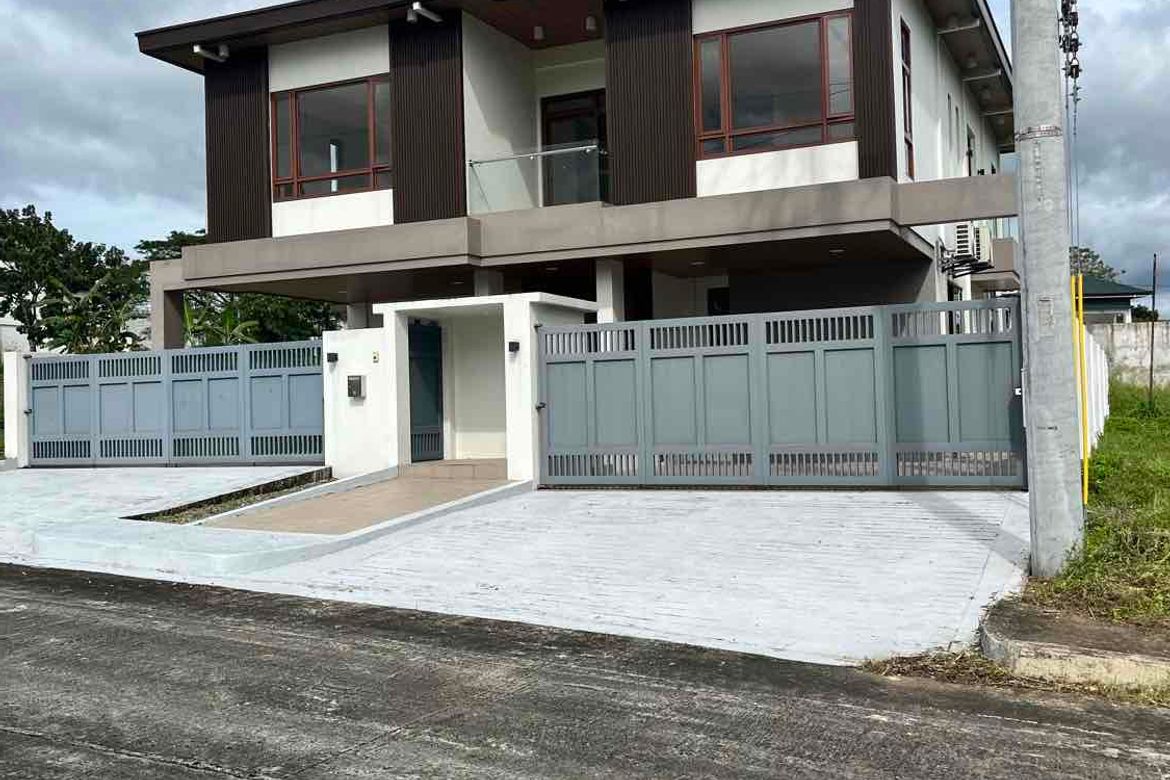 5 Bedroom House for Sale in Tungkong Mangga, San Jose del Monte, Bulacan – photo 4
