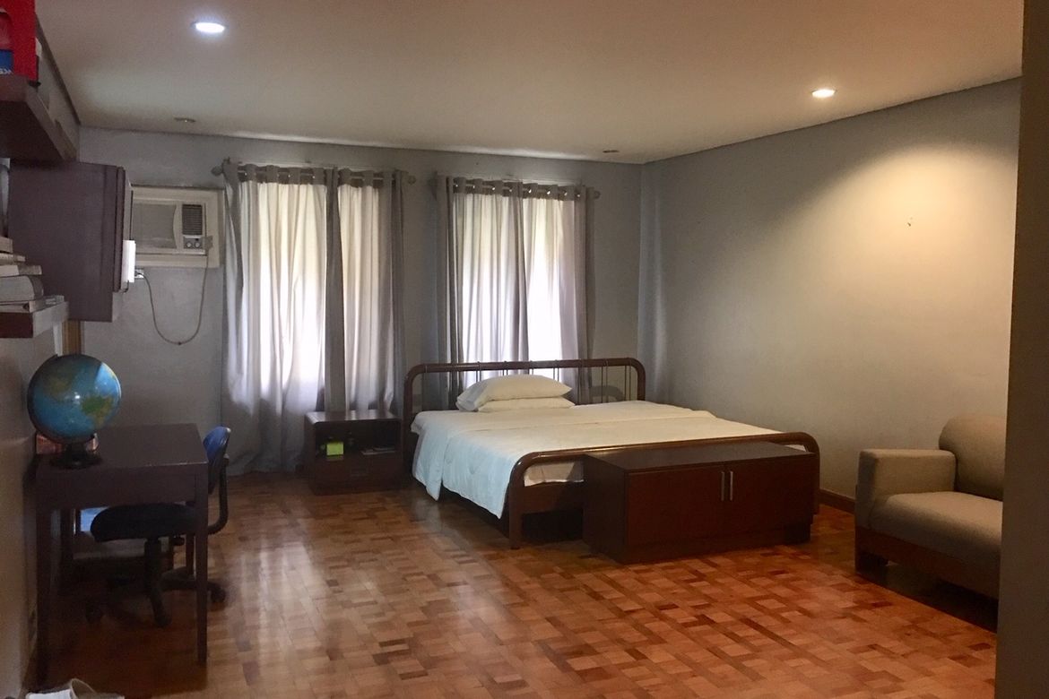 5 Bedroom House for Sale in Ugong Norte, Quezon City, Metro Manila near MRT-3 Ortigas – photo 6