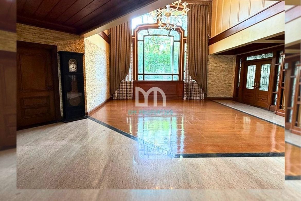 5 Bedroom House for Sale in Ugong, Pasig, Metro Manila