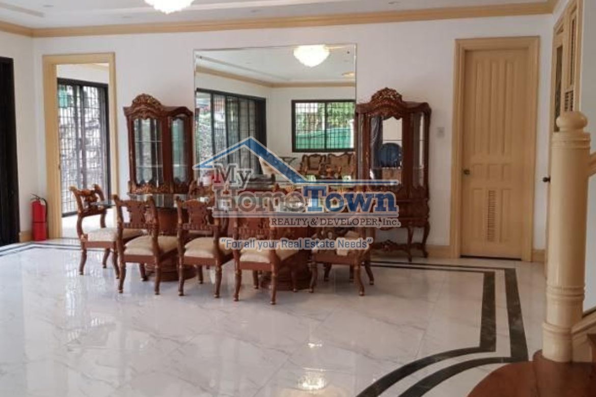 5 Bedroom House for Sale in Ugong, Pasig, Metro Manila