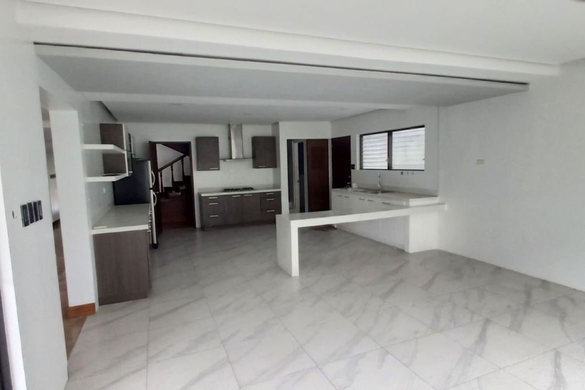 5 Bedroom House for Sale in Ugong, Pasig, Metro Manila – photo 7