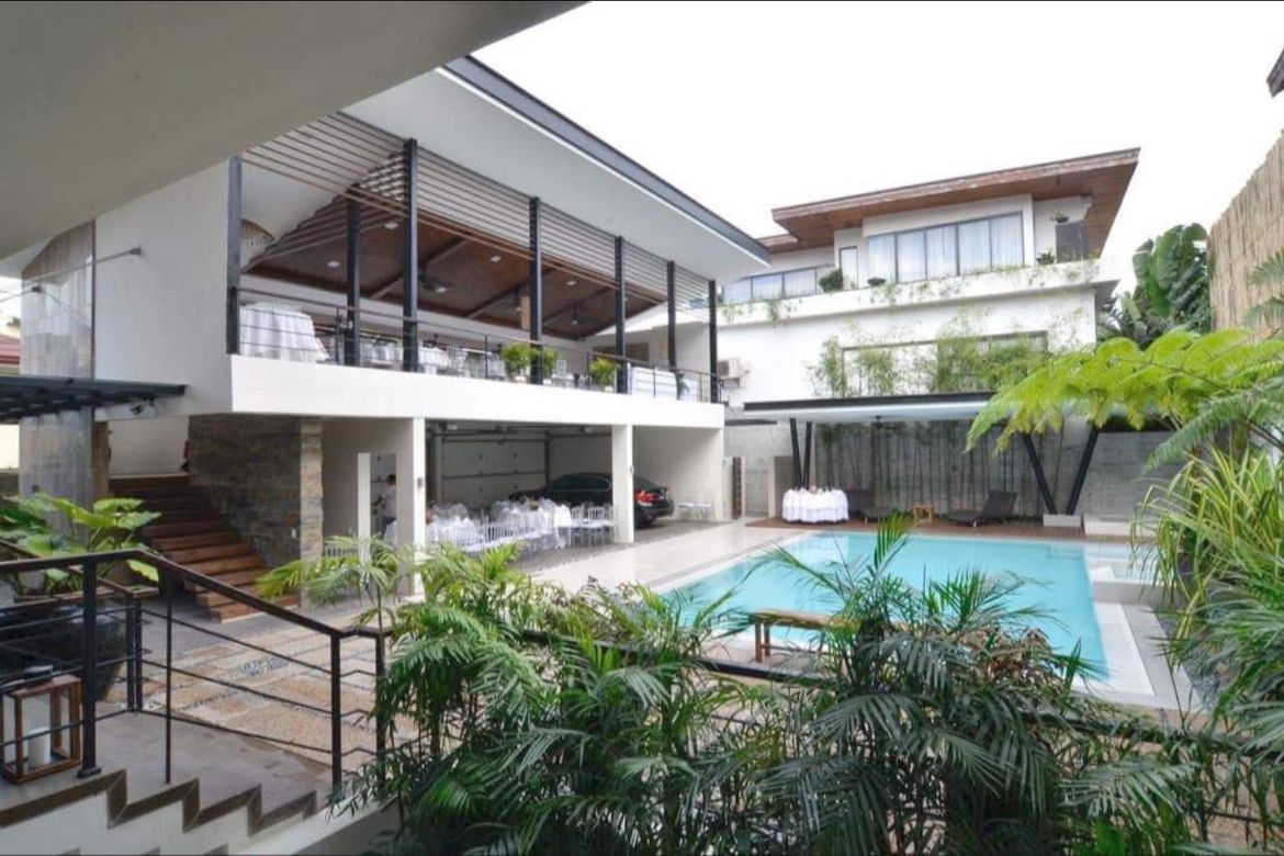 5 Bedroom House for Sale in Ugong, Pasig, Metro Manila