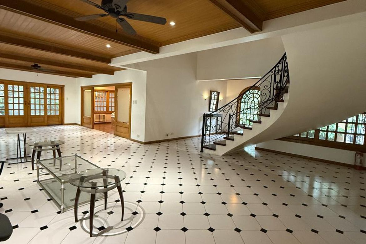 5 Bedroom House for Sale in Valle Verde - Pasig, Ugong, Pasig, Metro Manila – photo 2