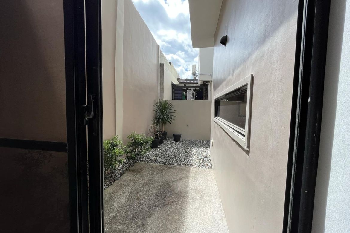 5 Bedroom House for Sale in Villas, South Forbes, Inchican, Silang, Cavite – photo 4