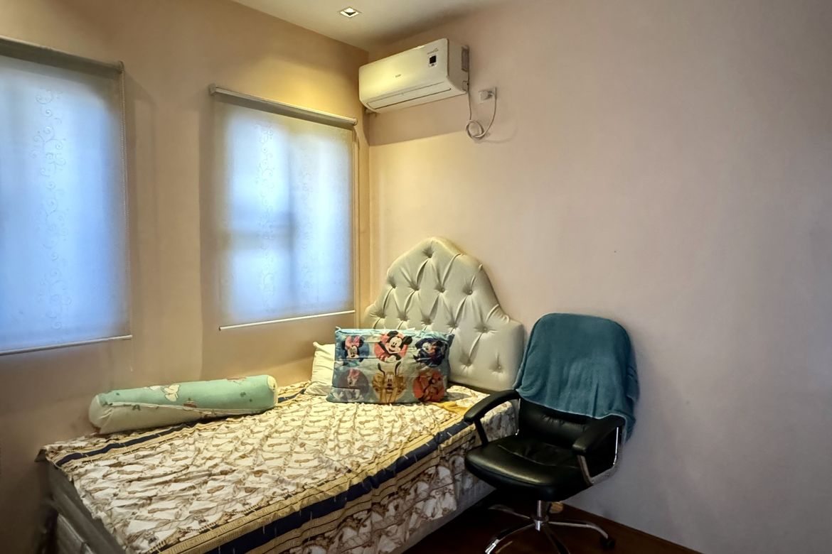 5 Bedroom House for Sale in West Crame, San Juan, Metro Manila near MRT-3 Santolan – photo 5