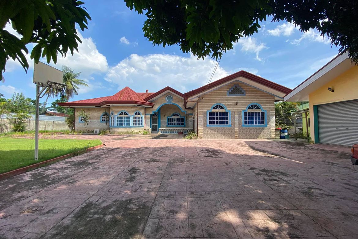5 Bedroom House for Sale in Yati, Liloan, Cebu