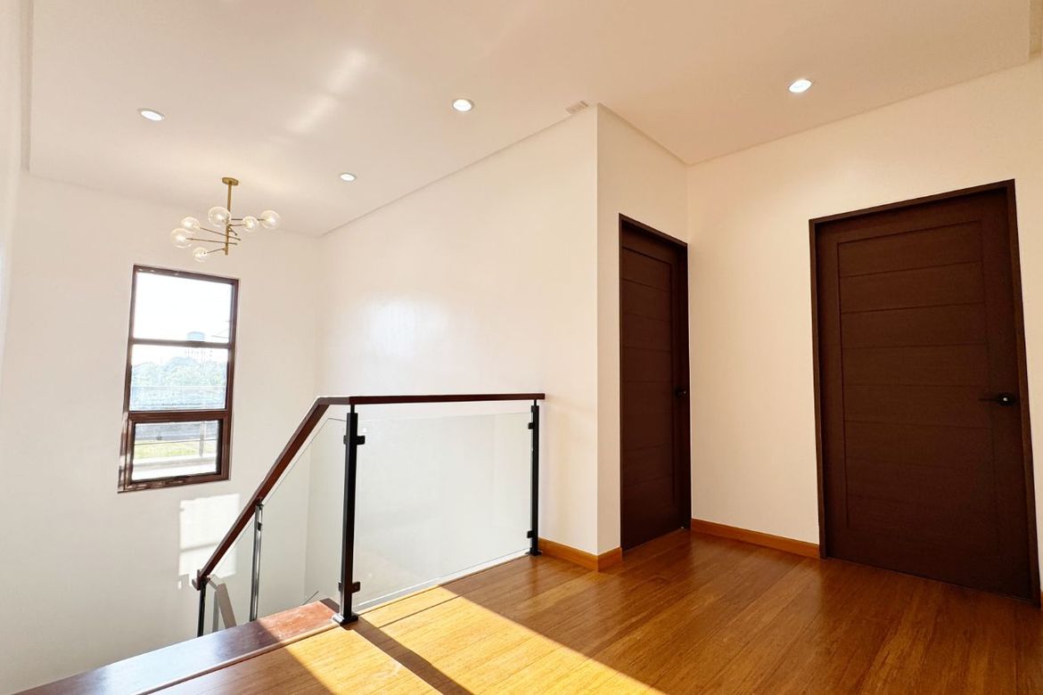 5 Bedroom House for Sale in Zapote, Biñan, Laguna – photo 8
