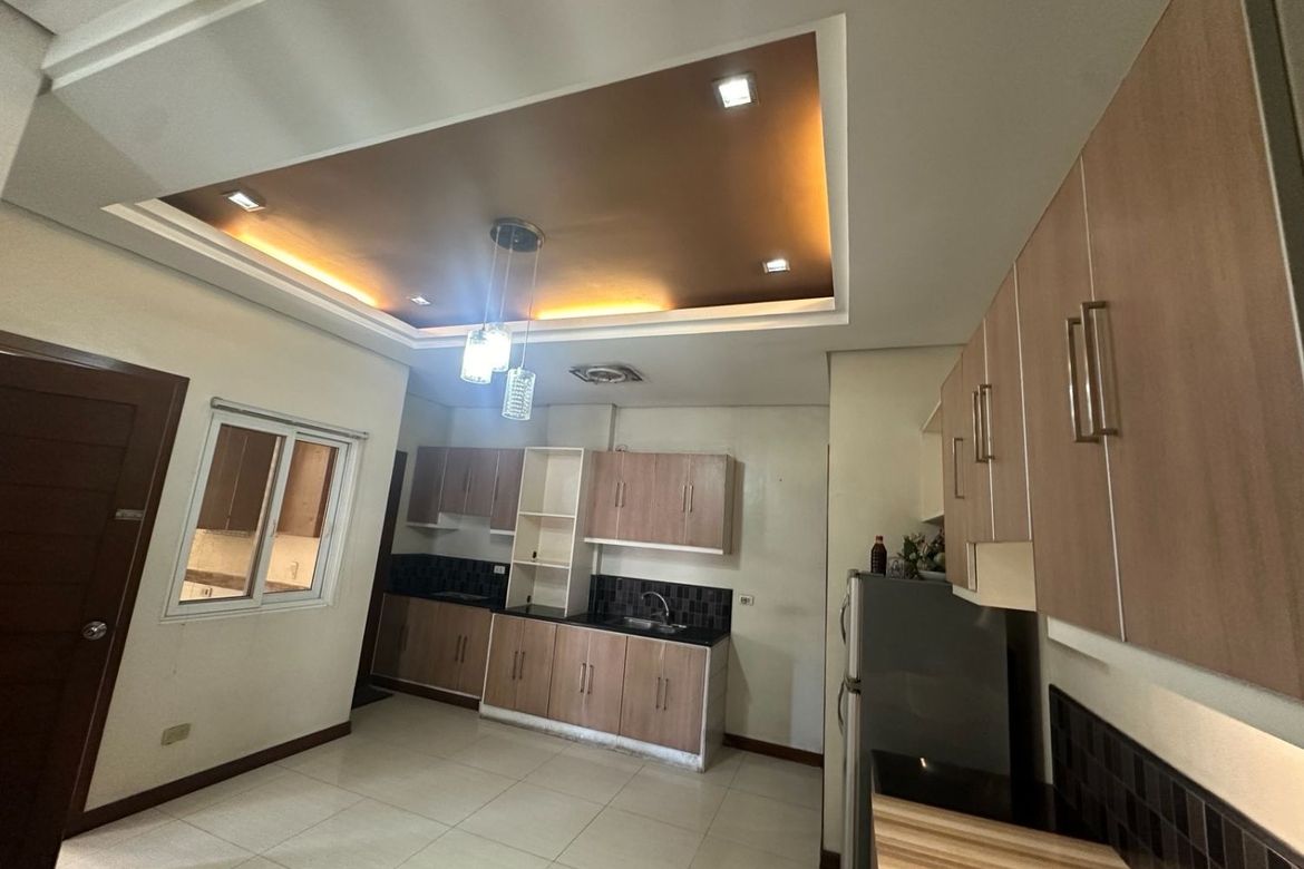 5 Bedroom House for Sale in Zapote, Biñan, Laguna – photo 2