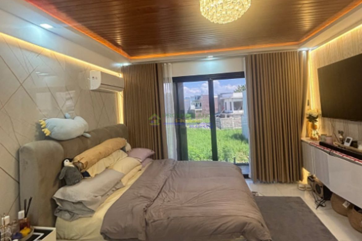 5 Bedroom House for Sale in Zapote, Biñan, Laguna – photo 8
