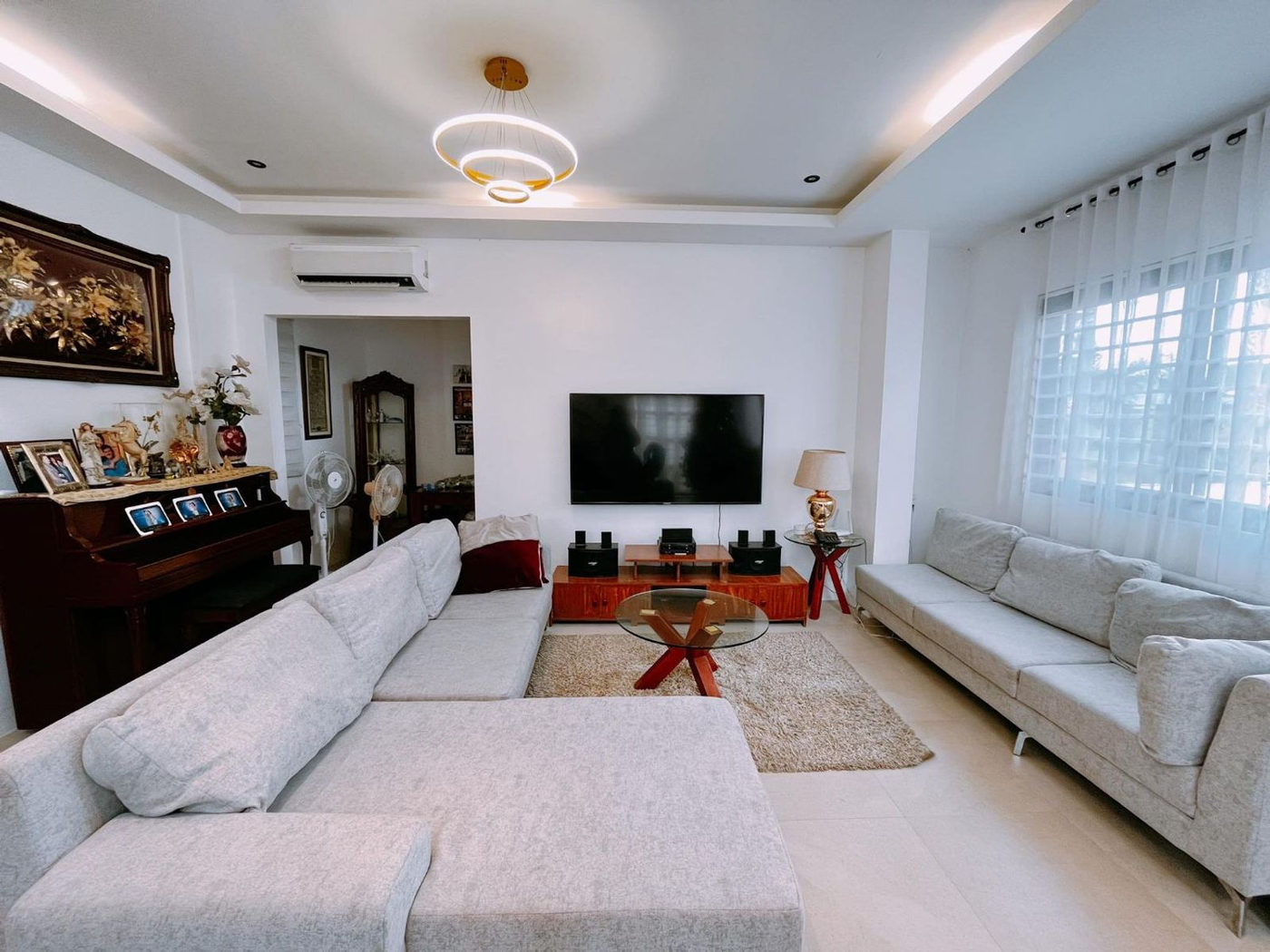 5-Bedroom Modern 3-Storey House with Overlooking View for Sale in Blue Mountains, Antipolo, Rizal – photo 15