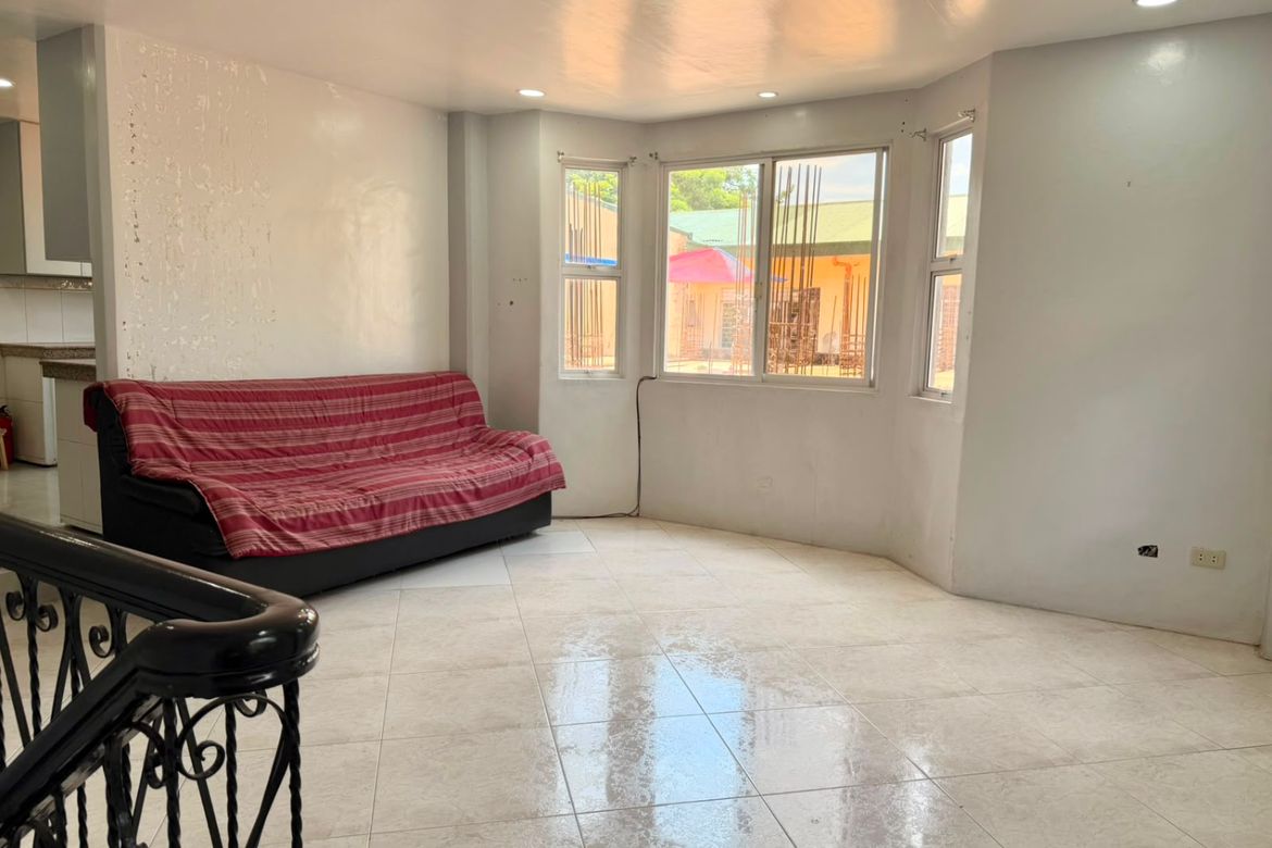 5 Bedroom Shophouse for Sale in Isabelita, San Juan, Metro Manila near LRT-2 J. Ruiz – photo 7