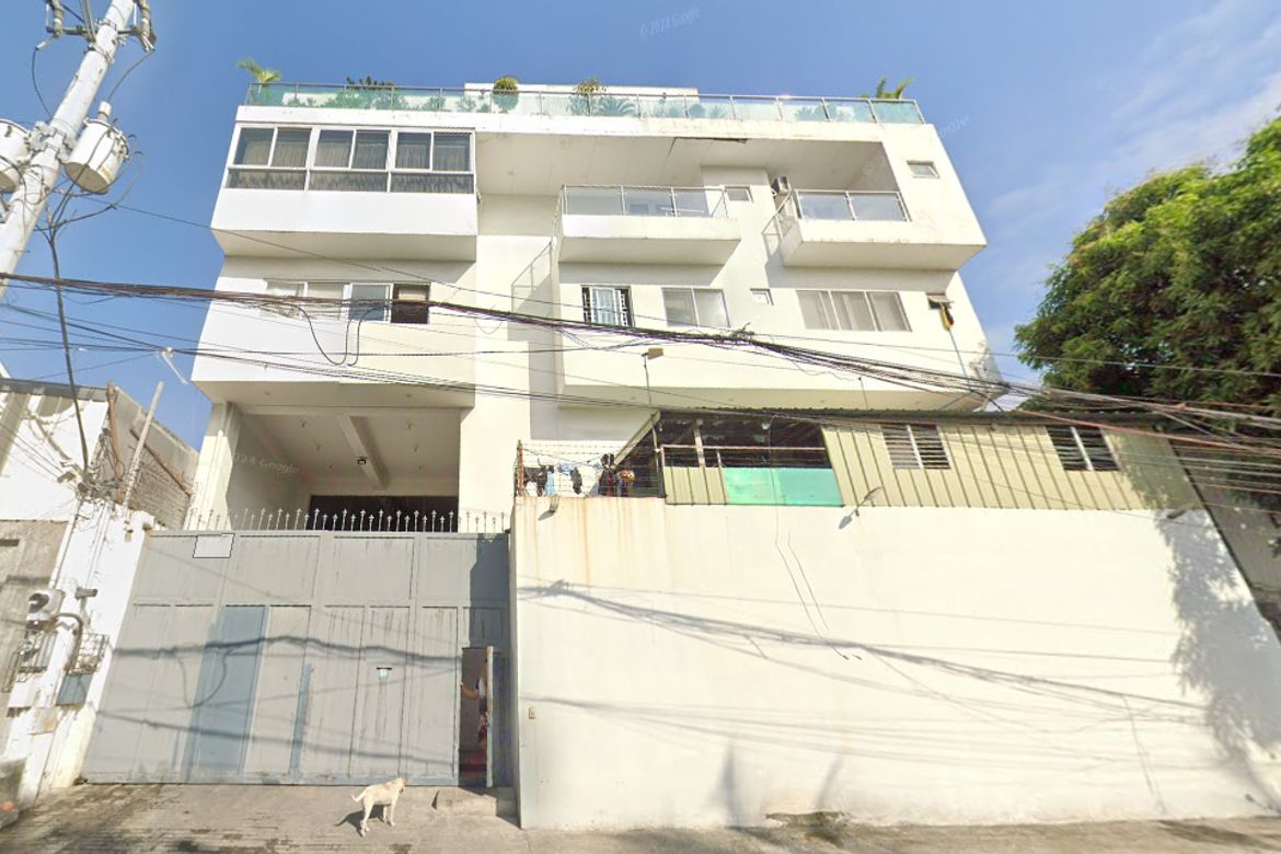 5 Bedroom Shophouse for Sale in Sienna, Quezon City, Metro Manila