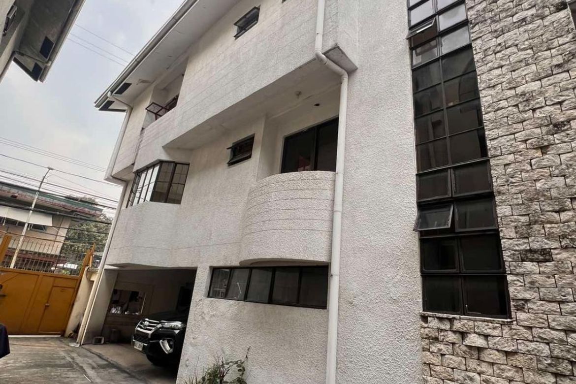 5 Bedroom Townhouse for Sale in Addition Hills, Mandaluyong, Metro Manila – photo 2