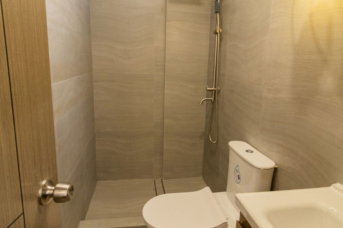 5 Bedroom Townhouse for Sale in Balatas, Naga, Camarines Sur – photo 5