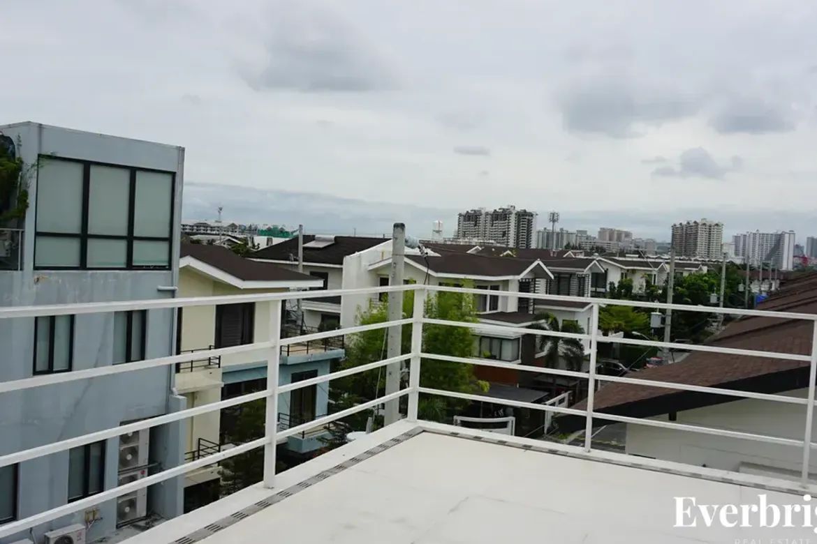 5 Bedroom Townhouse for Sale in Bambang, Taguig, Metro Manila – photo 6
