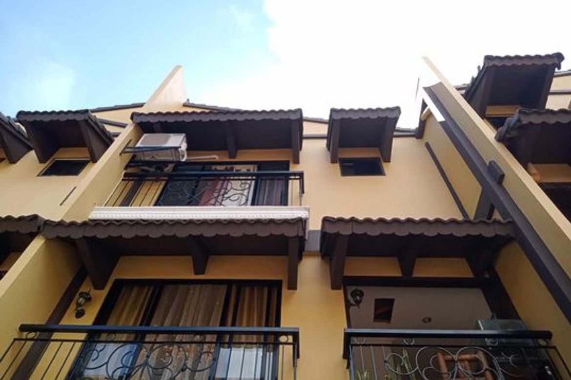 5 Bedroom Townhouse for Sale in Capitol Site, Cebu City, Cebu – photo 7
