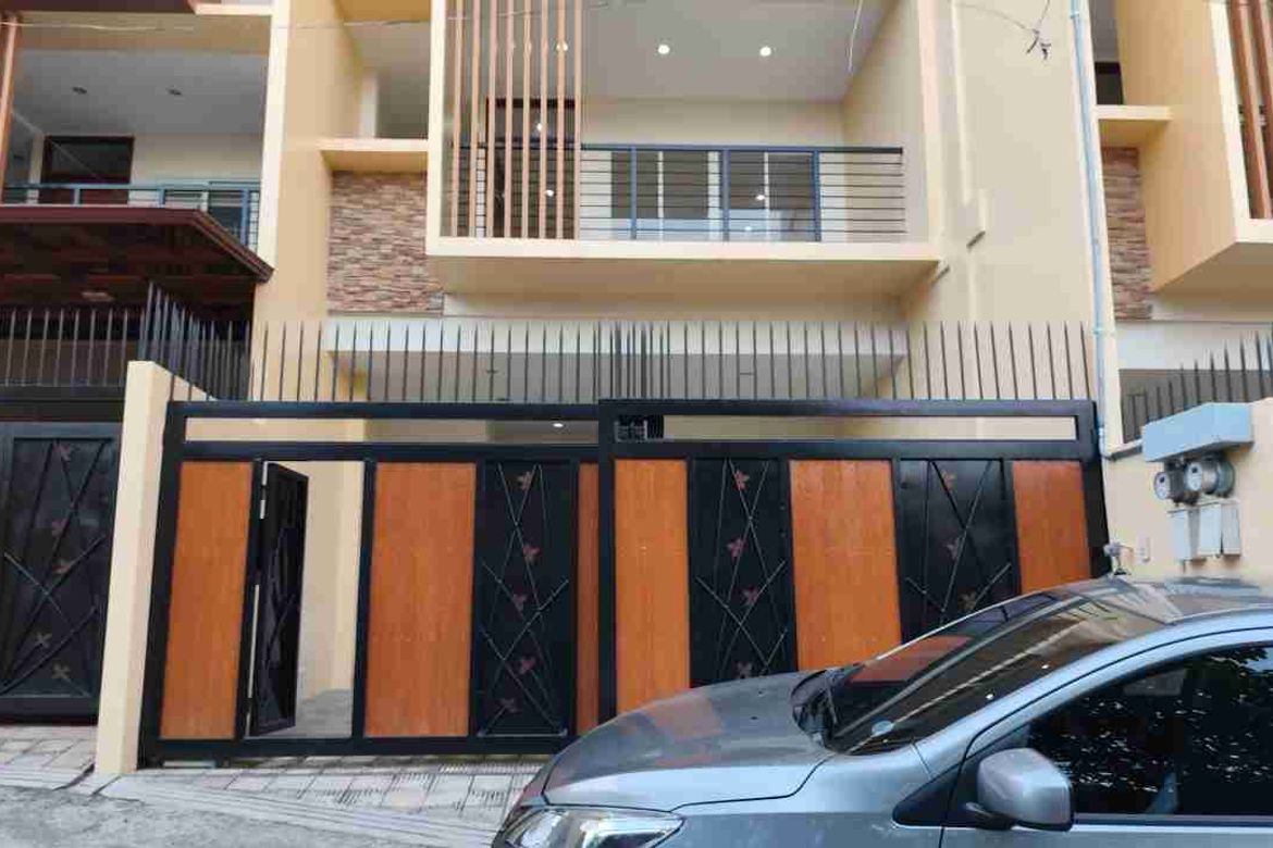 5 Bedroom Townhouse for Sale in Guadalupe, Cebu City, Cebu – photo 5
