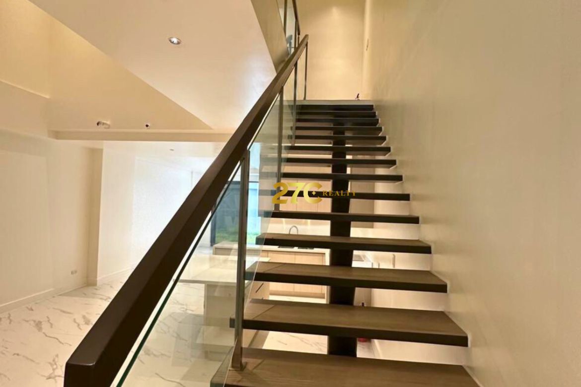 5 Bedroom Townhouse for Sale in Hulo, Mandaluyong, Metro Manila – photo 7