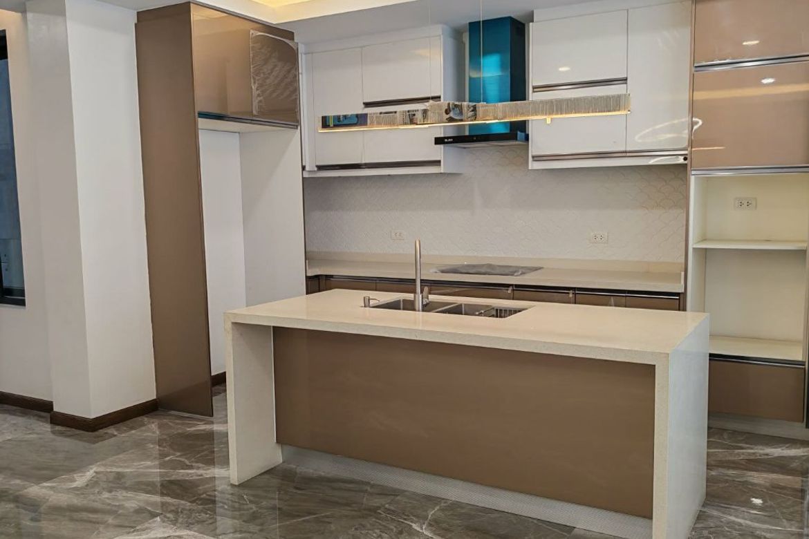 5 Bedroom Townhouse for Sale in Little Baguio, San Juan, Metro Manila – photo 2