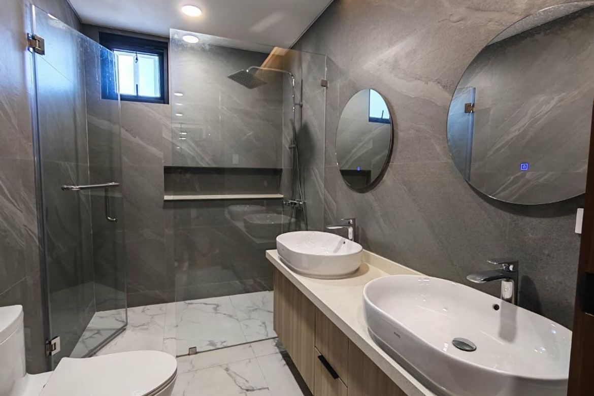 5 Bedroom Townhouse for Sale in Little Baguio, San Juan, Metro Manila – photo 4