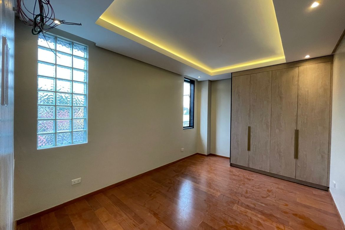 5 Bedroom Townhouse for Sale in Little Baguio, San Juan, Metro Manila – photo 8