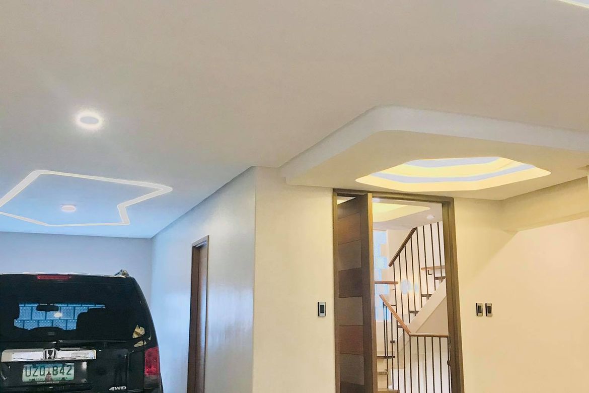 5 Bedroom Townhouse for Sale in Little Baguio, San Juan, Metro Manila – photo 8
