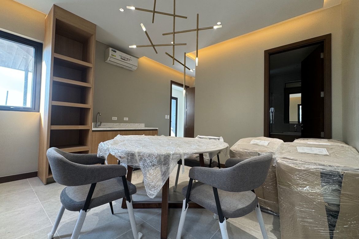 5 Bedroom Townhouse for Sale in Mariana, Quezon City, Metro Manila near LRT-2 Betty Go-Belmonte – photo 3