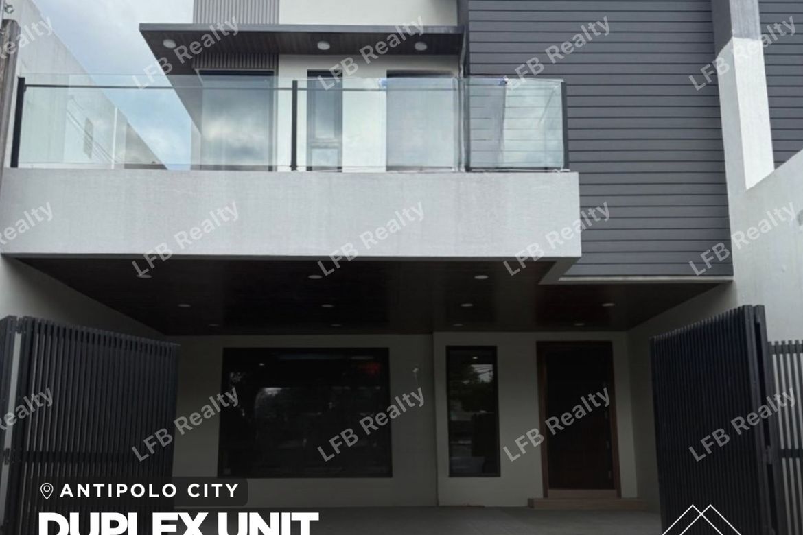 5 Bedroom Townhouse for Sale in Mayamot, Antipolo, Rizal