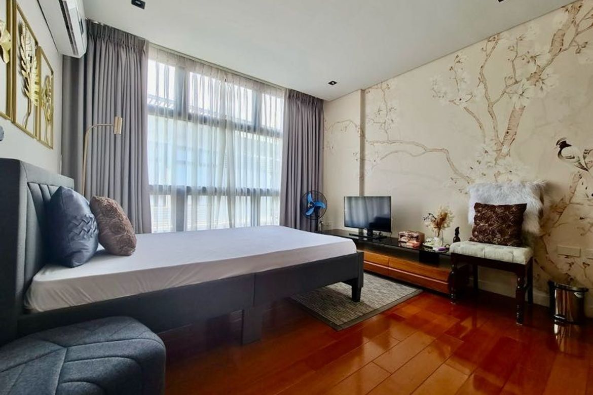 5 Bedroom Townhouse for Sale in Pedro Cruz, San Juan, Metro Manila near LRT-2 J. Ruiz – photo 5