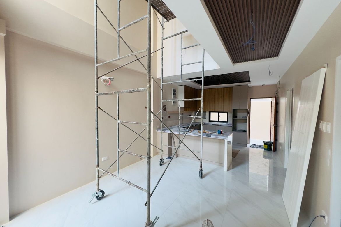 5 Bedroom Townhouse for Sale in Pilar, Las Piñas, Metro Manila – photo 6