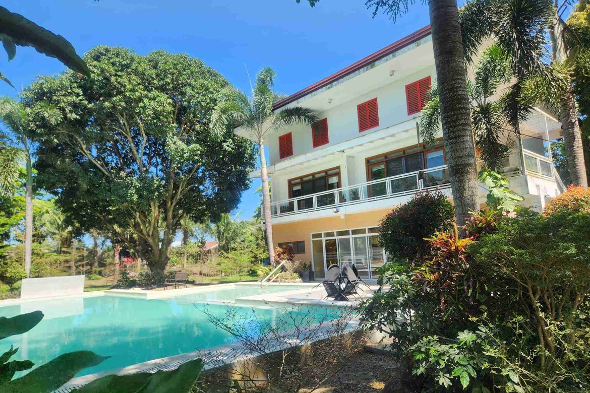 5 Bedroom Townhouse for Sale in Pinagkawitan, Lipa, Batangas – photo 7